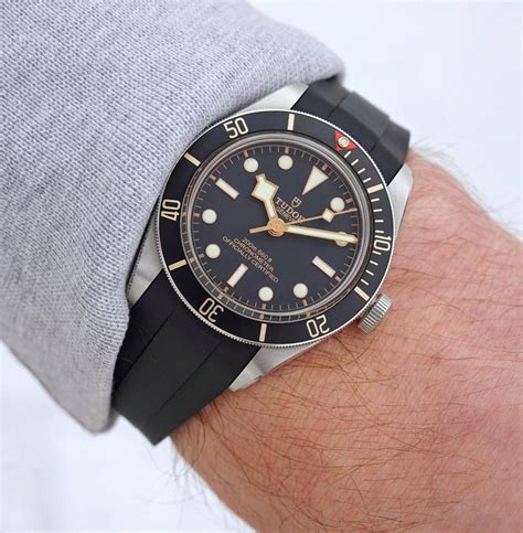 tudor black bay 36 strap size|black bay 58 rubber strap.